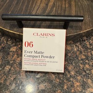 Clarins Ever Matte Compact Powder 06 Deep